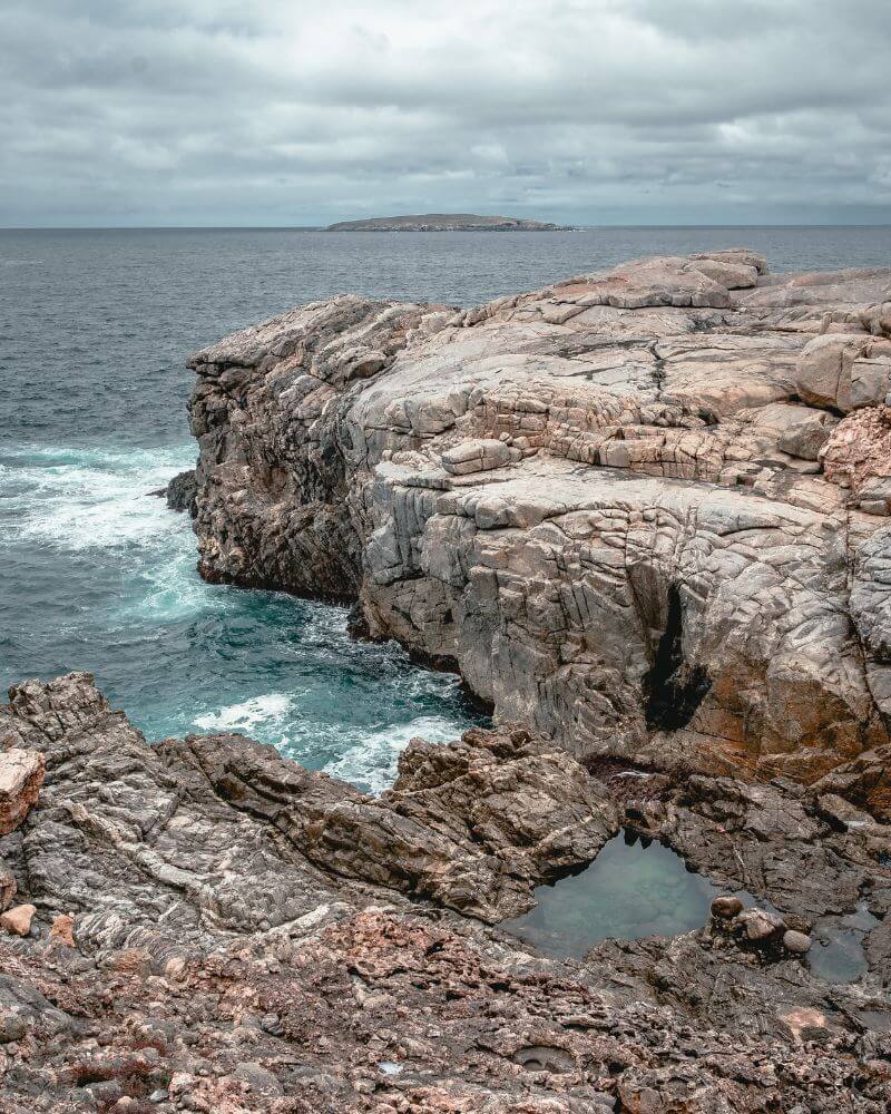 Cape Carnot Rock Formations + Baleen Rock Pool